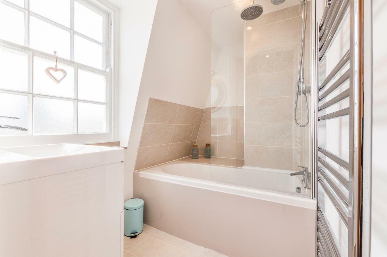 Apartamento Pure B - Exceptional Views Of Tamar & Royal William Yard With Free Parking & Wifi Plymouth Exterior foto