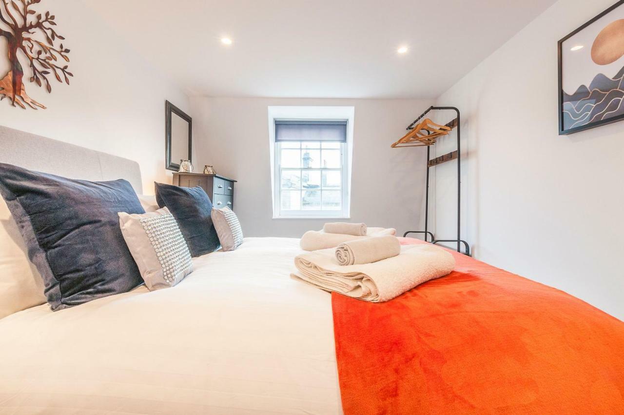Apartamento Pure B - Exceptional Views Of Tamar & Royal William Yard With Free Parking & Wifi Plymouth Exterior foto