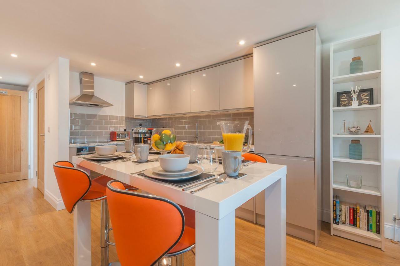 Apartamento Pure B - Exceptional Views Of Tamar & Royal William Yard With Free Parking & Wifi Plymouth Exterior foto