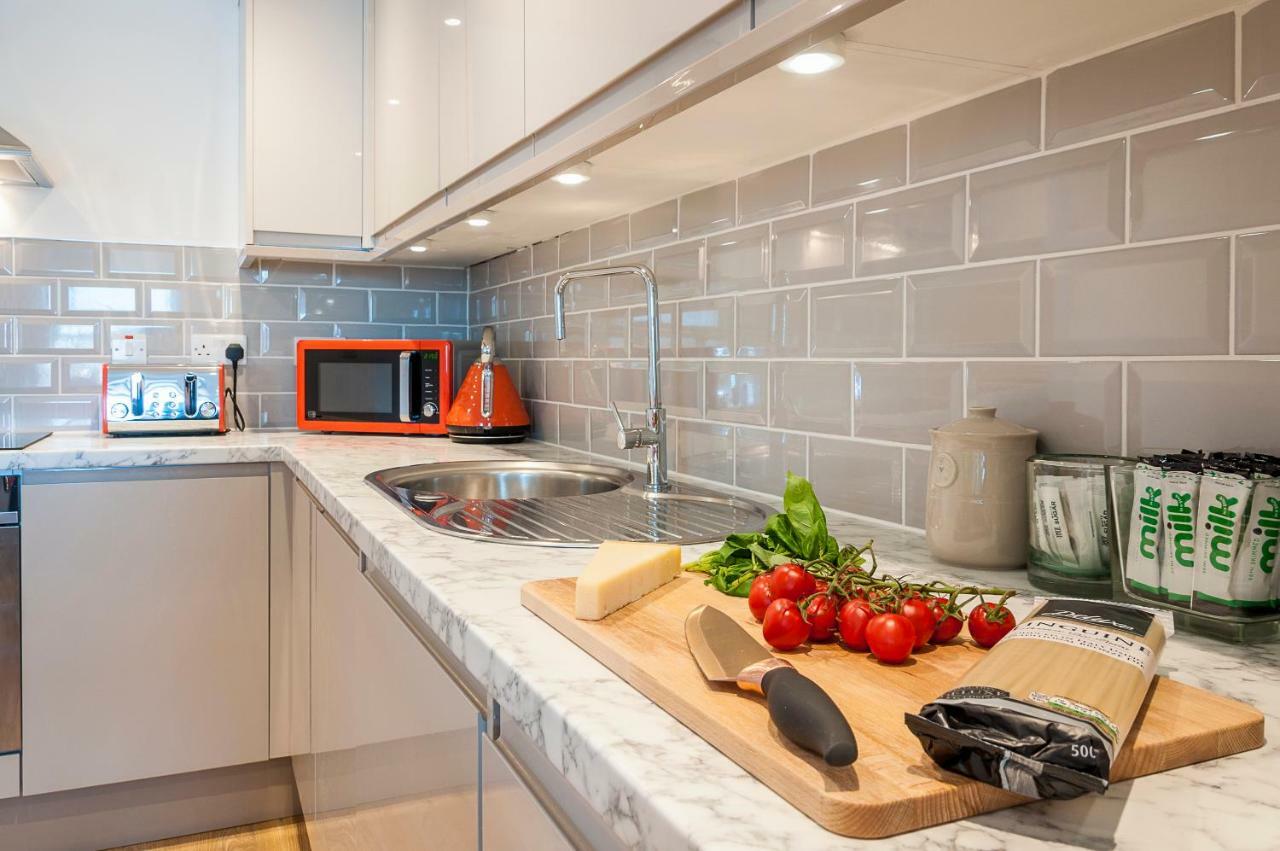 Apartamento Pure B - Exceptional Views Of Tamar & Royal William Yard With Free Parking & Wifi Plymouth Exterior foto