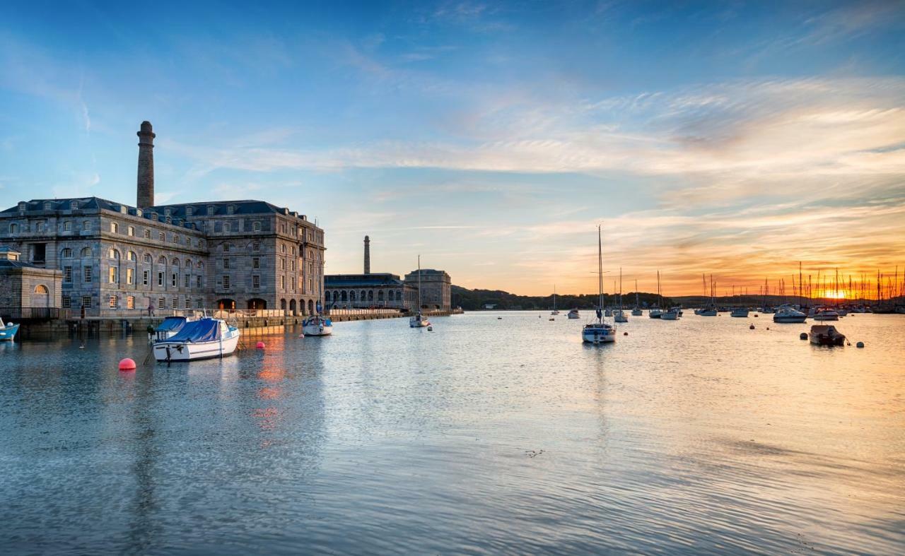 Apartamento Pure B - Exceptional Views Of Tamar & Royal William Yard With Free Parking & Wifi Plymouth Exterior foto